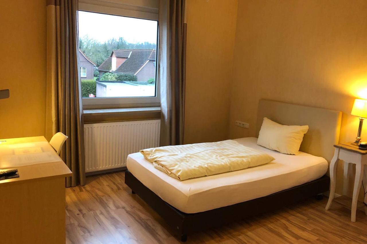 Landhotel Franck Garni Brietlingen Extérieur photo