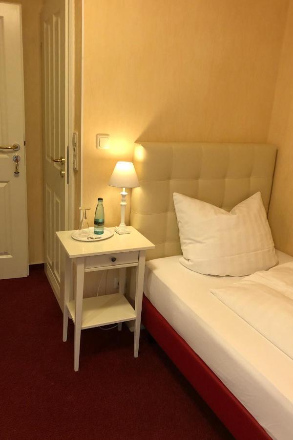 Landhotel Franck Garni Brietlingen Extérieur photo